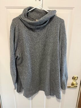 SO Gray Cowl Neck Turtleneck Sweater